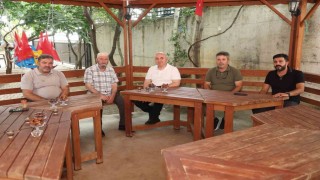 Darıcada hacdan dönen vatandaşlara hayırlı olsun ziyareti