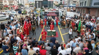 Deprem Sonrası Yeniden İnşa Edilen Bulvar Törenle Hizmete Açıldı