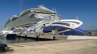 Dev gemi Bodruma ilk kez geldi