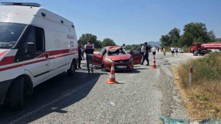 Didim Belediyesi Kültür Müdürü kaza yaptı: 14 yaşındaki kızı hayatını kaybetti