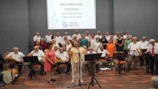 Didimde yaz akşamları türkülerle şenlendi