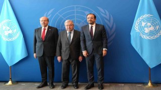 Dışişleri Bakanı Fidan, BM Genel Merkezindeki Gayriresmi Kıbrıs Toplantısı öncesinde aile fotoğrafına katıldı