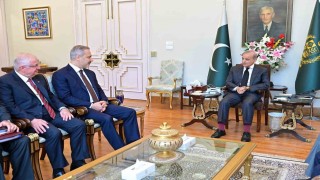 Dışişleri Bakanı Fidan ile Milli Savunma Bakanı Güler, Pakistan Başbakanı Şahbaz Şerif ile görüştü