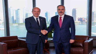 Dışişleri Bakanı Fidan, KKTC Cumhurbaşkanı Tatar ile bir araya geldi
