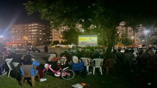 Diyarbakırda sinema keyfi açık havaya taşınıyor