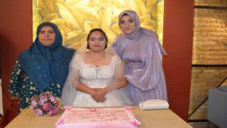 Down sendromlu Nisan Nurun gelinlik hayali gerçek oldu