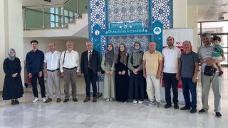 DPÜ İlahiyat Fakültesinin başarılı öğrencileri dil eğitimi için Ürdüne uğurladı