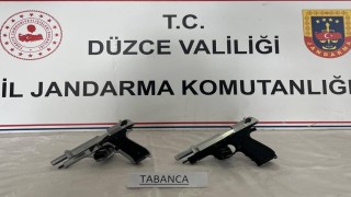 Düğünde havaya ateş edenler yakalandı