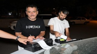 Dur ihtarına uymayan ehliyetsiz sürücü 3. kez alkolü yakalandı