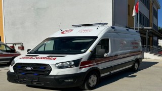 Düzceye yeni tam donanımlı ambulans tahsis edildi