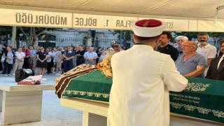 Edebiyatçı-yazar Pınar Kür son yolculuğuna uğurlandı