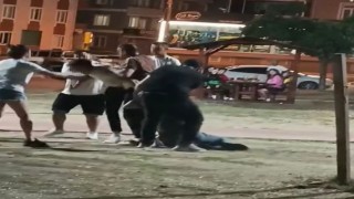 Edirnede tekmeli yumruklu kavga kamerada