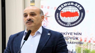 Eğitim-Bir-Sen Adana Şubesi zorunlu eğitim sistemini masaya yatırdı