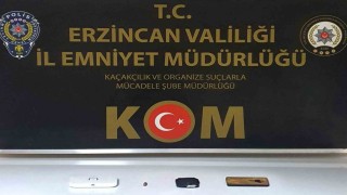 Ehliyet sınavında kopya düzeneği ele geçirildi