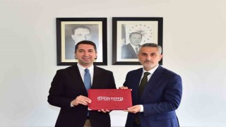 Elazığa 8 yeni futbol sahası yapılacak