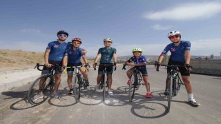 Elazığda 15 Temmuzda pedallar milli birlik için döndü