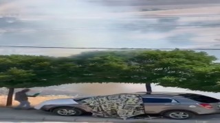 Elazığda gençlerden duyarlı davranış: Yangın büyümesin diye seferber oldular