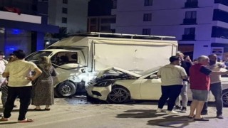 Elazığda pikap ile otomobil çarpıştı: 3 yaralı