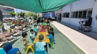 Engelsiz Kuran Kursunda aşure etkinliği