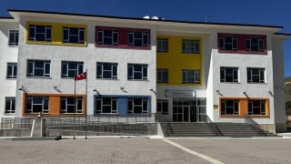 Erdem Beyazıt İmam Hatip Ortaokulunda 12 öğrenci hafızlık eğitimini tamamladı