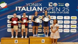 Erzincan badminton takımı İtalyadan madalya ile döndü