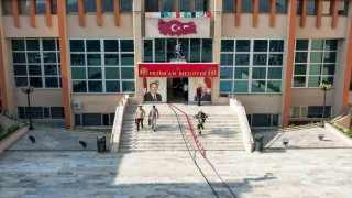 Erzincanda gerçeği aratmayan yangın tatbikatı yapıldı