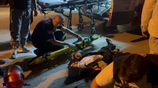 Erzincanda motosikletler çarpıştı 2 kişi yaralandı