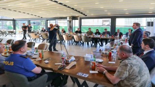 Erzincanda şehit yakınları ile gazi ve ailelerinin onuruna yemek