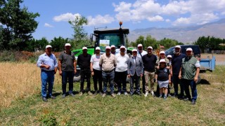 Erzincanın Mahmutlu köyünde tarla günü düzenlendi