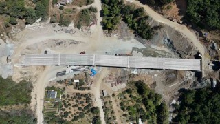 Esenköyde tünel ve viyadük çalışmaları devam ediyor