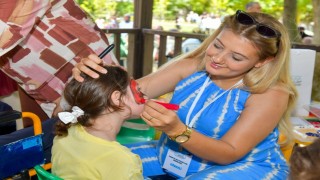 Esenyurt Belediyesinden kadınlara ve çocuklara özel piknik etkinliği