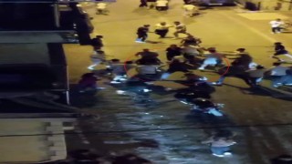 Esenyurtta iki aile arasında gürültü kavgası: Polisin motosikletteki kaskını alıp komşusuna saldırdı