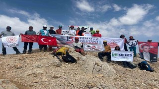 Eskişehir AFAD personeli, 15 Temmuz Şehitleri Anma Tırmanışına katıldı