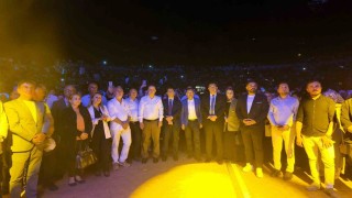 Eskişehir yangını nedeniyle Gediz Tarhana Festivalinde plalanan Sıla-Samet Şahin konseri iptal edildi