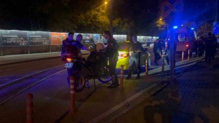 Eskişehirde ile Motorize Yunus Timinin karıştığı kazada 2 polis yaralandı