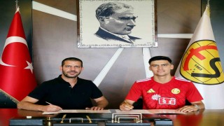 Eskişehirspor kalecisi ile tekrardan anlaşma sağladı
