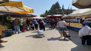 Esnaf Çarşamba Pazarının taşınmasını istemiyor