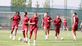 Fatih Tekke: En az iki orta saha, bir kenar ve bir stoper lazım