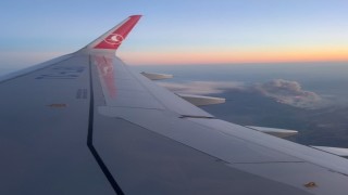 Felaketin boyutu yolcu uçağından böyle görüntülendi