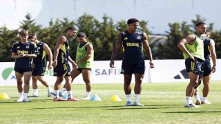 Fenerbahçe, yeni sezon hazırlıklarına devam ediyor