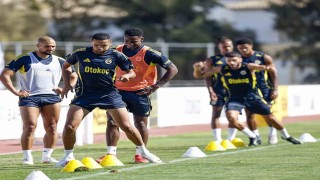 Fenerbahçe, yeni sezon hazırlıklarını sürdürdü