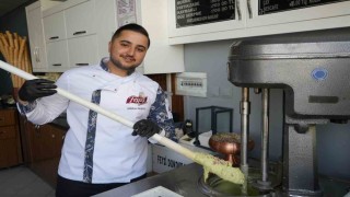 Gaziantepe özgü Antep fıstıklı dondurmaya yoğun talep