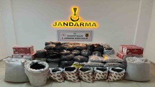 Gaziantepte 300 kilo kaçak çay ele geçirildi