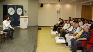 GİBTÜ’de “Zaferin Adı Türkiye” Paneli ve Fotoğraf Sergisi Düzenlendi
