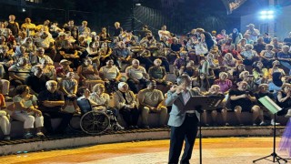 Gölcük Belediyesi TSM korosu kulakların pasını sildi