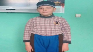 Gölette boğulma tehlikesi geçiren çocuğu imam kurtardı