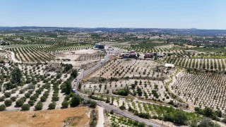 Gülnarda 8 kilometrelik yol yenilendi