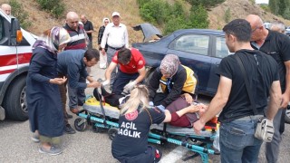 Gümüşhanede kontrolden çıkan otomobil metrelerce sürüklendi: 4 yaralı