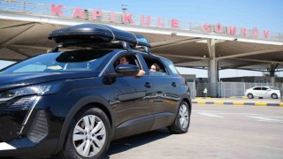 Gurbetçilerin ana vatan hasreti: Yola sevgiyle katlanıyoruz