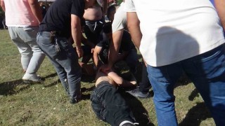 Güreşçinin dirseği kırıldı